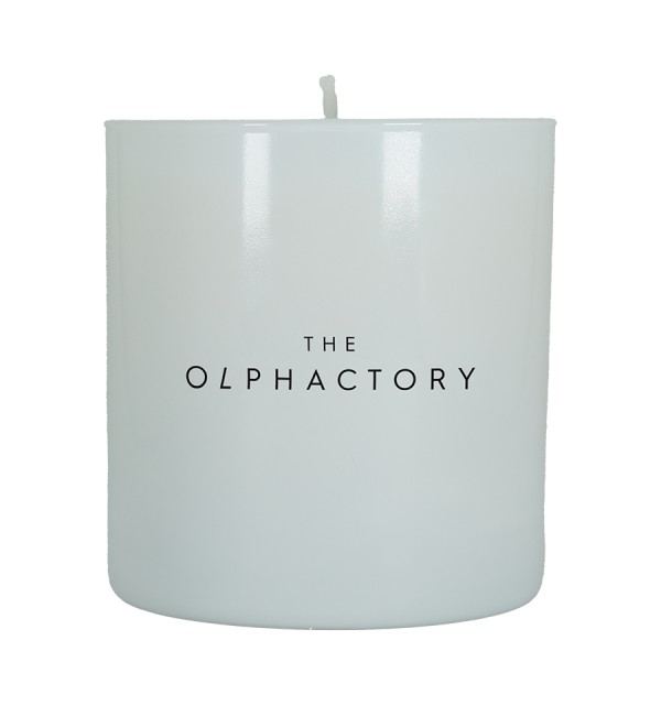 Свеча ароматическая the olphactory, white insignia, musk silhouette, 60 ч