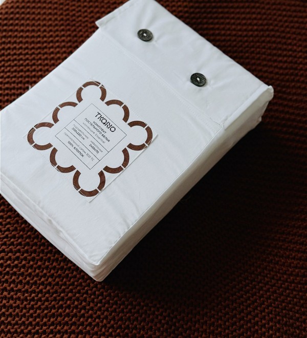 Комплект постельного белья из премиального сатина с рюшами и кантом шоколадного цвета из коллекции essential, 150х200