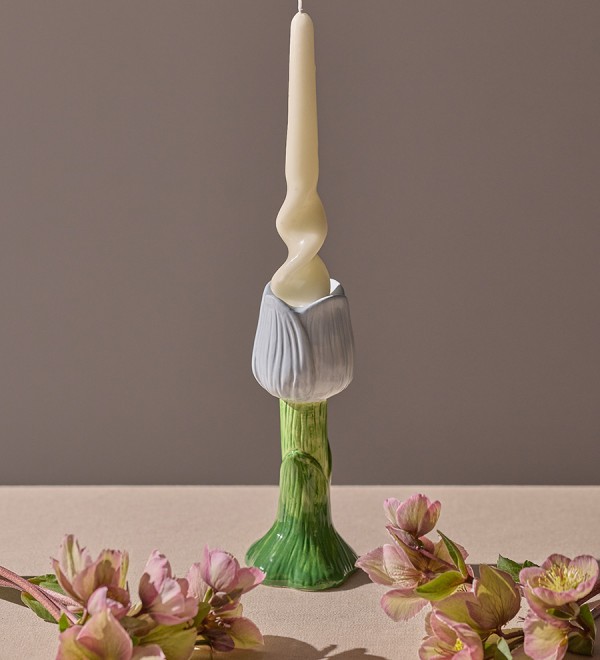 Подсвечник floret голубого цвета из коллекции blossom, 20 см