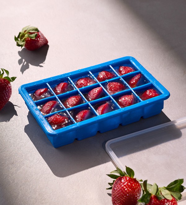 Форма для льда с крышкой ice cubes, 15 ячеек