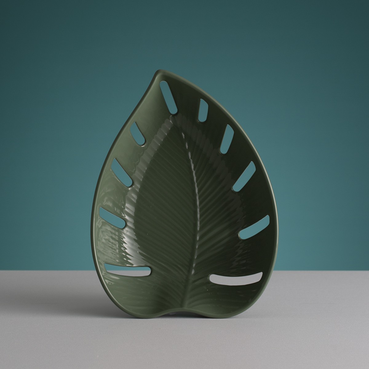 Блюдо для фруктов in the forest leaf, 19х6х26 см, зеленое