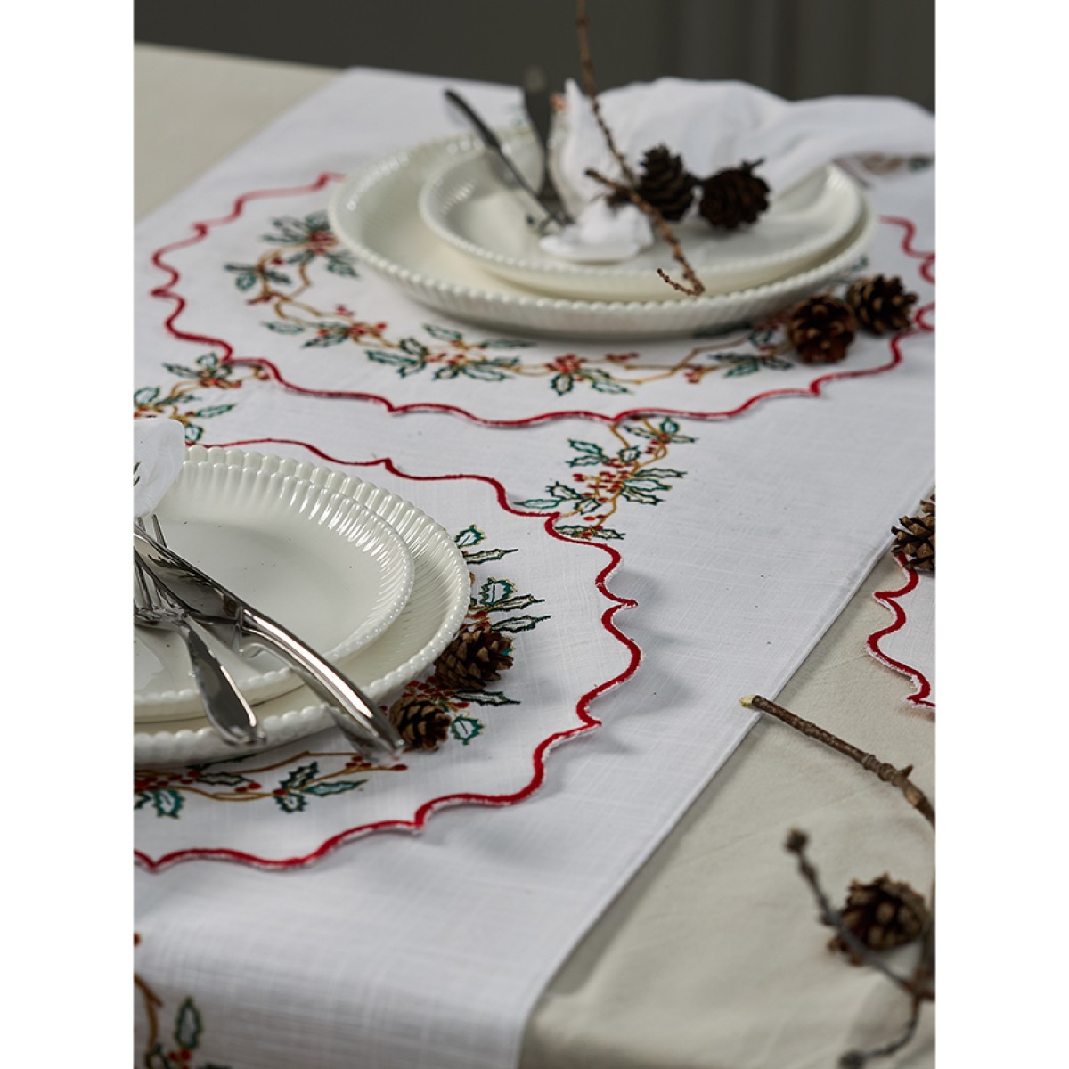 Дорожка на стол festive wreath из коллекции new year essential, 45х150 см