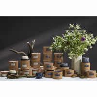Свеча ароматическая vetiver & black cypress из коллекции edge, бежевый, 30 ч