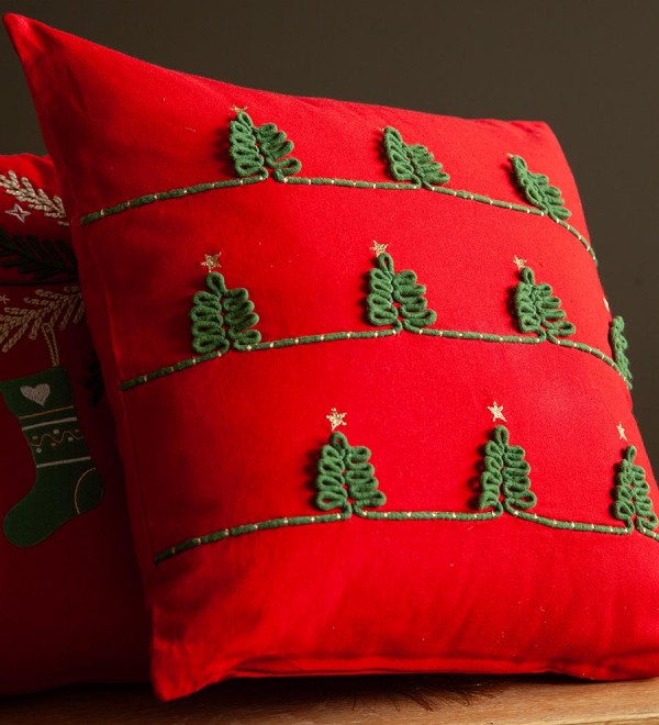Чехол на подушку christmas forest из коллекции new year essential, 45х45 см