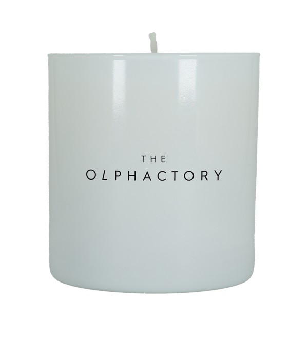 Свеча ароматическая the olphactory, white insignia, majestic symphony, 60 ч