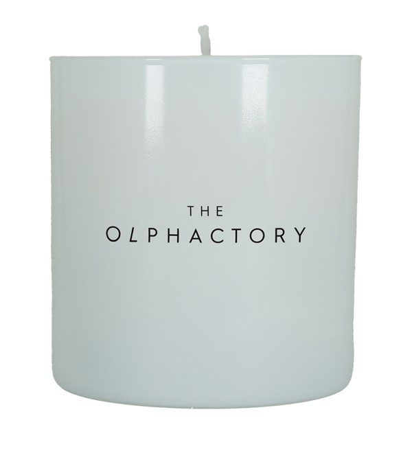 Свеча ароматическая the olphactory, white insignia, majestic symphony, 60 ч
