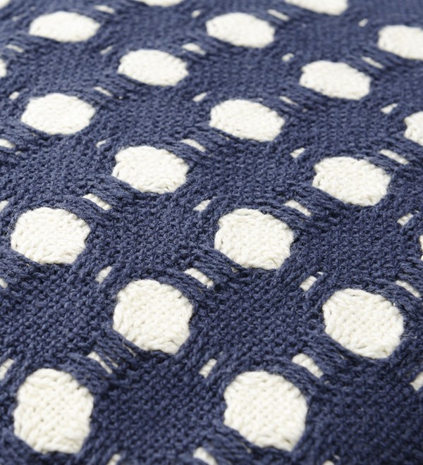 Покрывало из хлопка polka dots темно-синего цвета из коллекции essential, 230х250 см