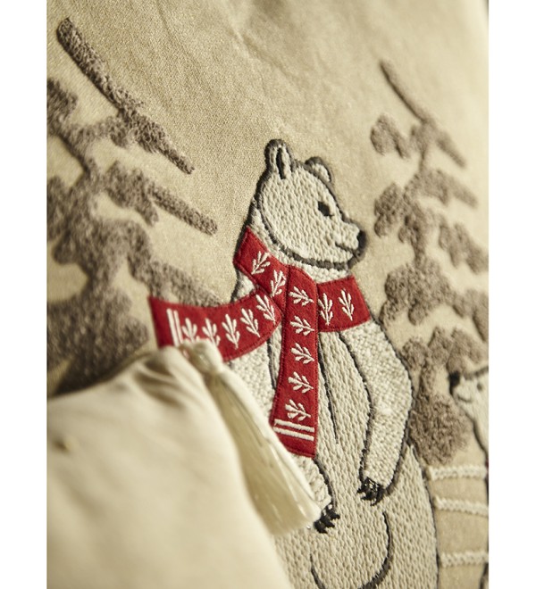 Подушка декоративная festive bears из коллекции new year essential, 45х45 см