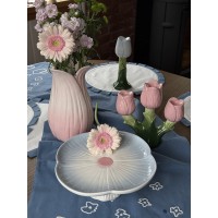 Подсвечник floret голубого цвета из коллекции blossom, 20 см