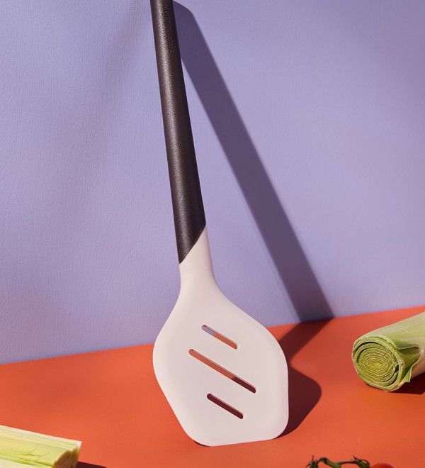 Лопатка с прорезями smartchef, 32 см, бежевая/бордовая