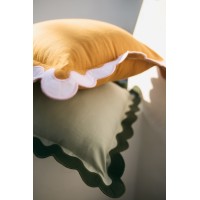 Чехол на подушку с контрастным кантом зеленого цвета из коллекции trendy ruffles, 40х40 см