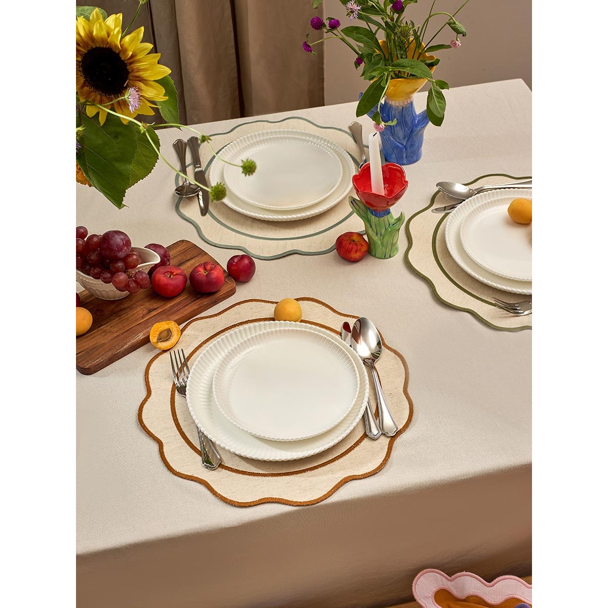 Салфетка под приборы anemone из коллекции trendy ruffles, D38 см, серый