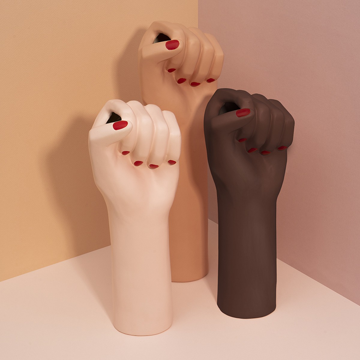 Ваза для цветов girl power, black, 27,1 см