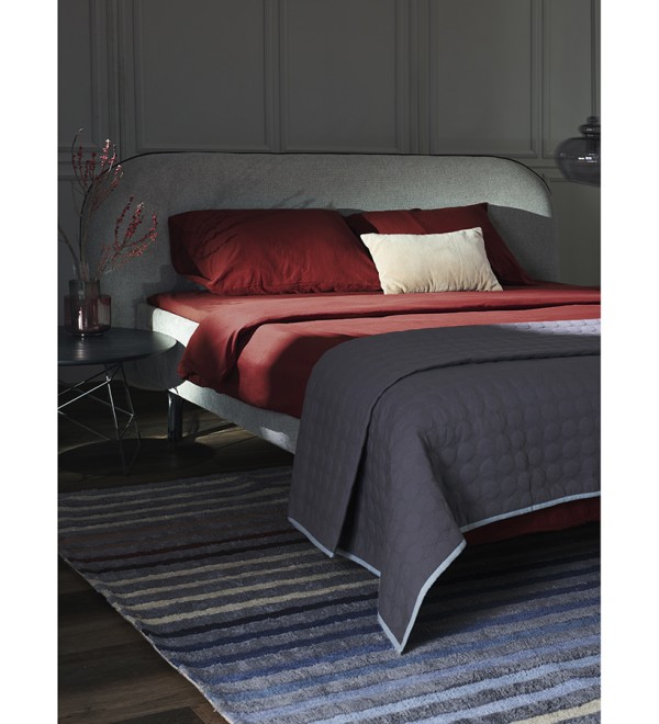 Простыня на резинке изо льна и хлопка цвета копченой паприки из коллекции essential, 160х200х30 см