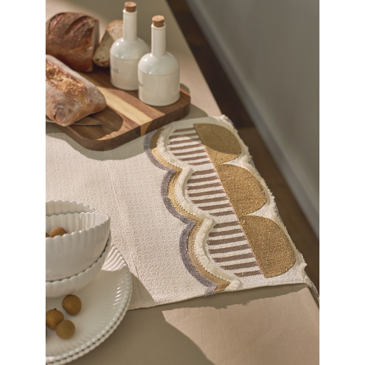 Дорожка на стол chic beige из коллекции essential, 45х150 см