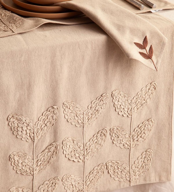 Дорожка на стол desert leaf из коллекции essential, 45х150 см