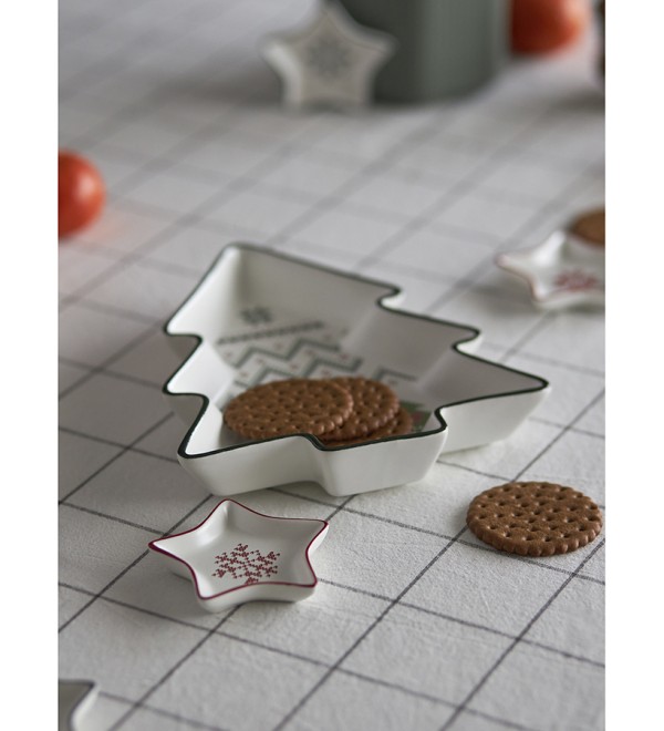 Набор из двух сервировочных тарелок sweet memories из коллекции new year essential