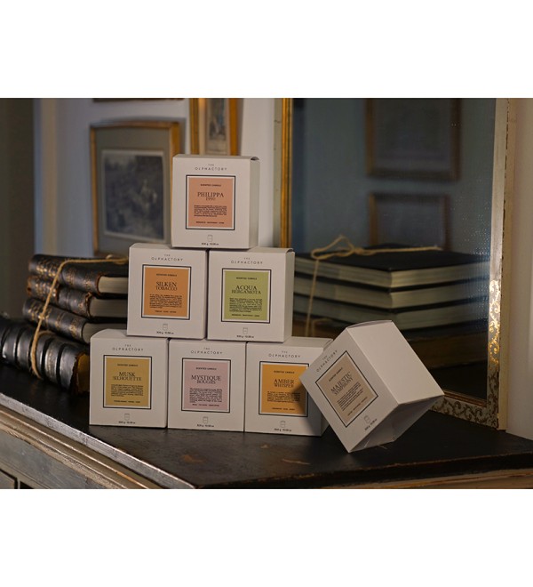 Свеча ароматическая the olphactory, white insignia, musk silhouette, 60 ч