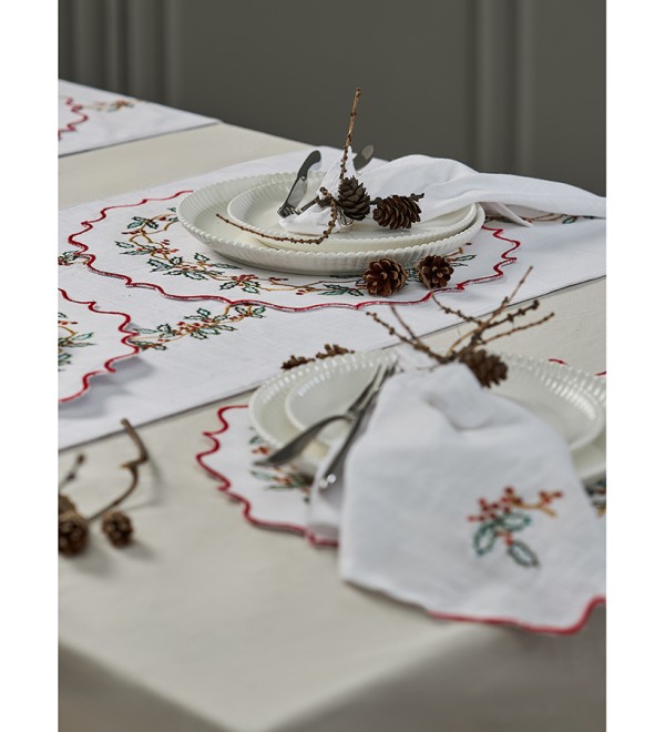 Набор из двух салфеток под приборы festive wreath из коллекции new year essential, D38 см
