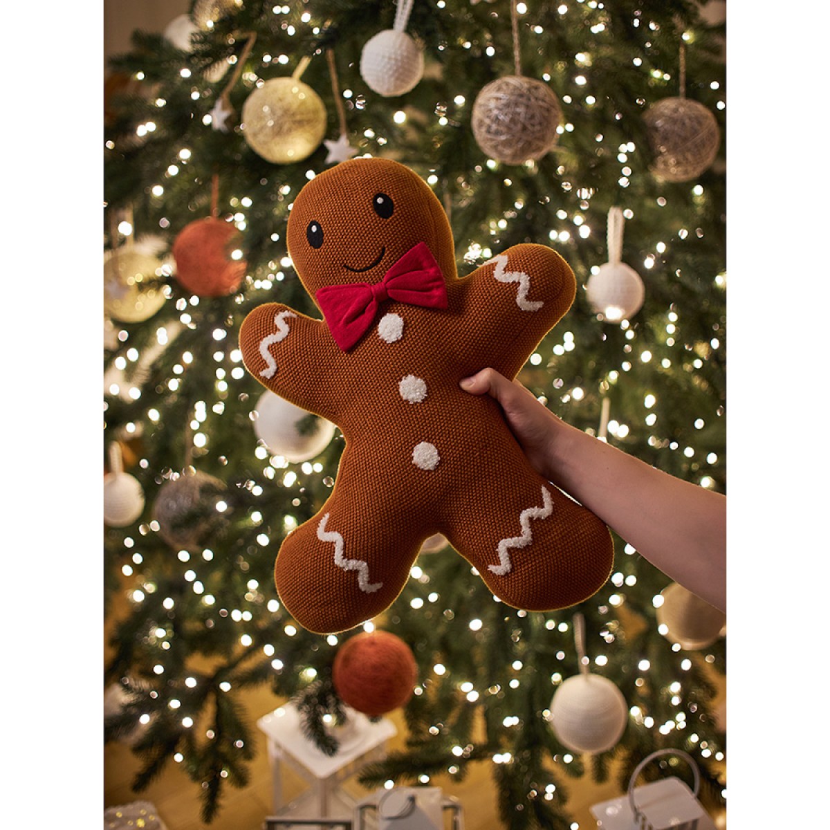 Подушка вязаная classy gingerbread из коллекции new year essential, 38х44 см