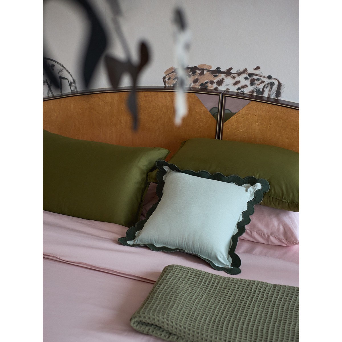Чехол на подушку с контрастным кантом зеленого цвета из коллекции trendy ruffles, 40х40 см