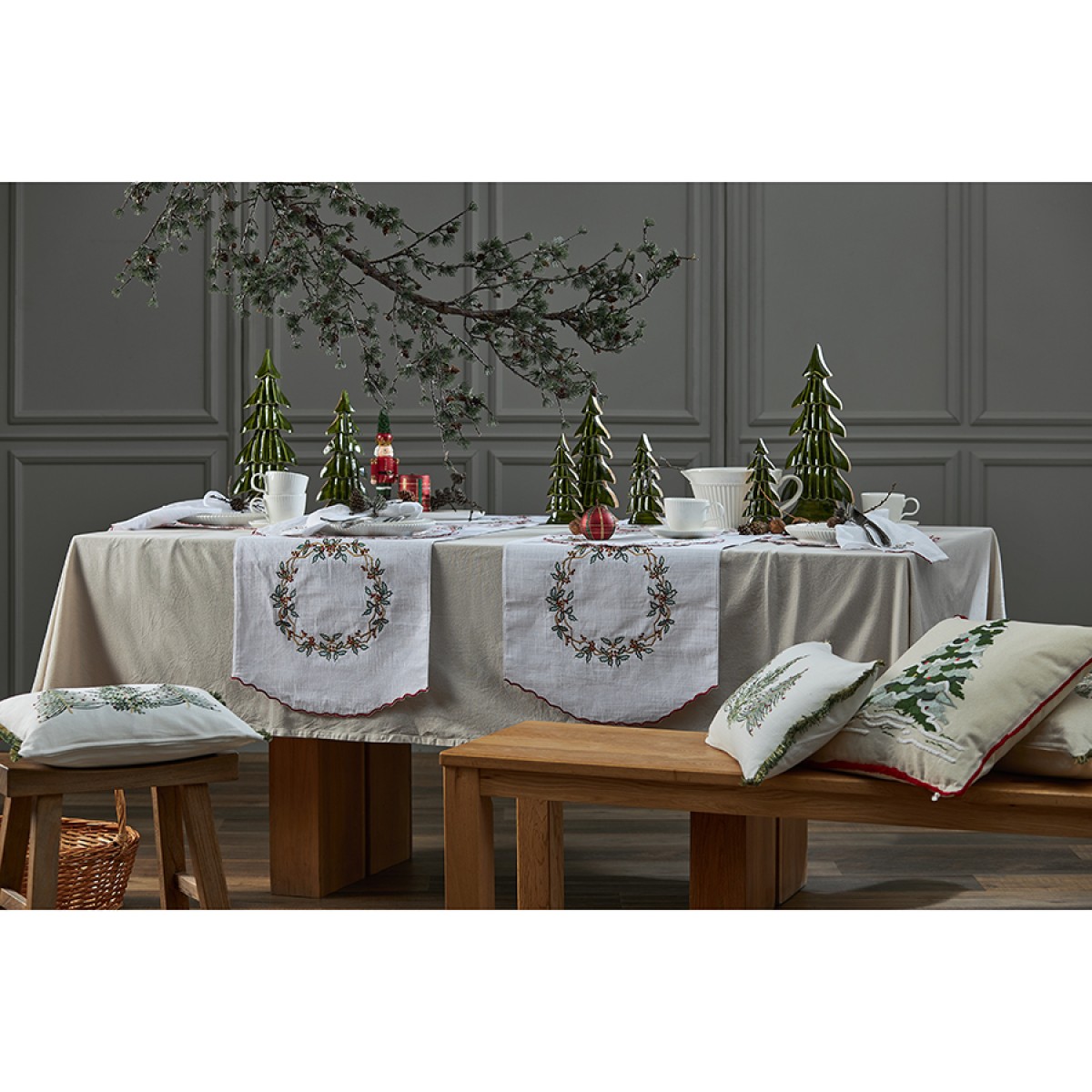 Дорожка на стол festive wreath из коллекции new year essential, 45х150 см