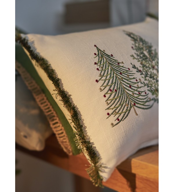 Подушка декоративная с вышивкой christmas tree из коллекции new year essential, 30х45 см