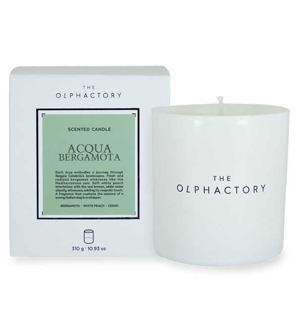 Свеча ароматическая the olphactory, white insignia, acqua bergamota, 60 ч