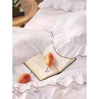 Комплект постельного белья из премиального сатина с рюшами и кантом шоколадного цвета из коллекции essential, 200х220 см