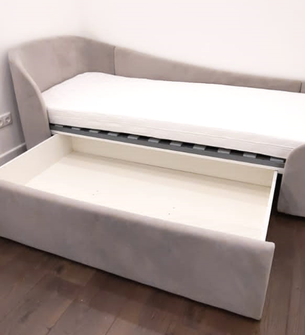 Диван-кровать KIDI Soft с низким изножьем 90*200 см R антивандальная ткань (серый)