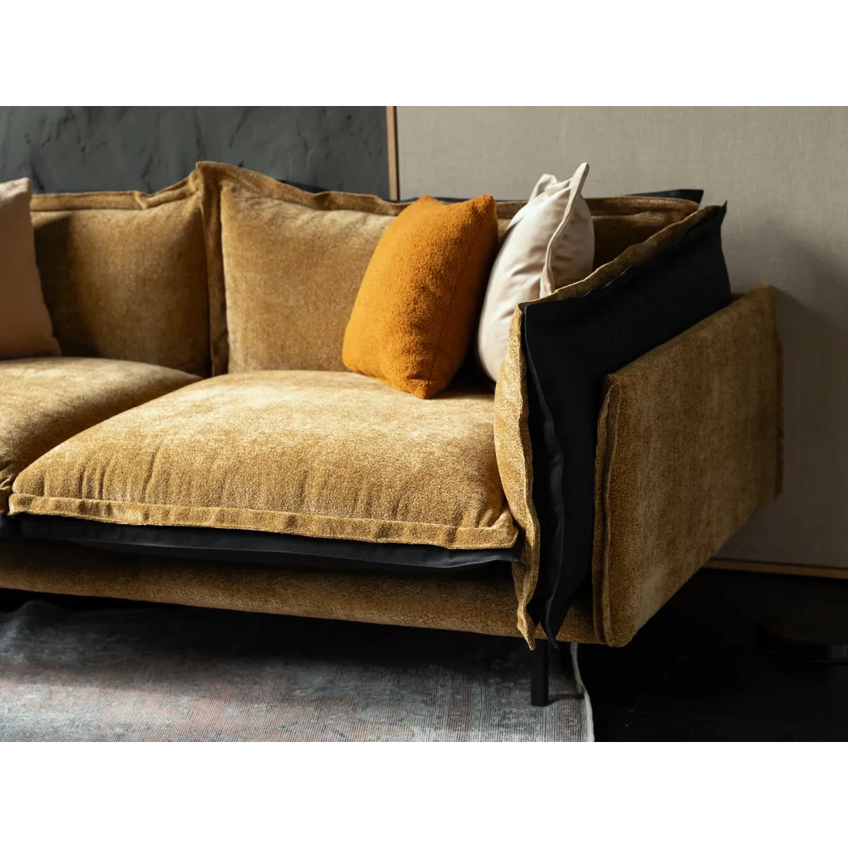 Диван Barcelona 2-местный