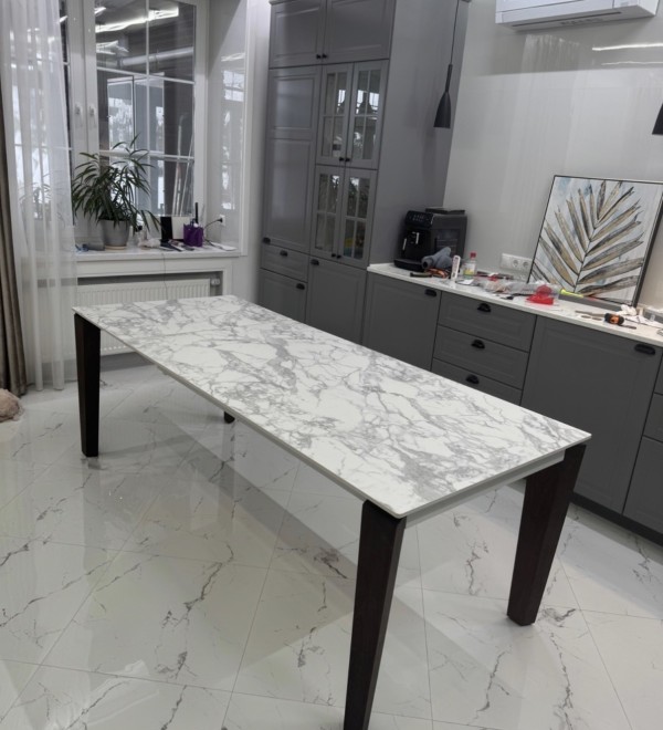 Стол ЭЗМИР (ESMIR) 180 цвет АРАБЕСКАТО (MATTE ARABESCATO SOLID CERAMIC) / ОРЕХ, ®DISAUR