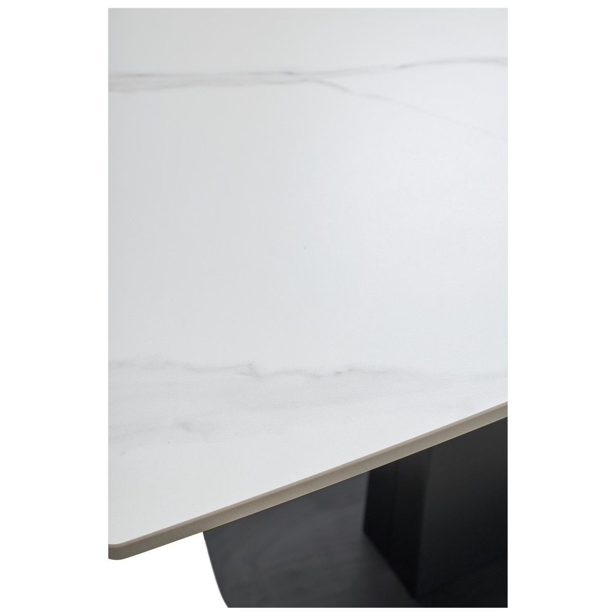 Стол БАЛД (BALDE) 140 цвет БЕЛЫЙ МРАМОР МАТОВЫЙ (MATT WHITE MARBLE SOLID CERAMIC) / ЧЕРНЫЙ, ®DISAUR