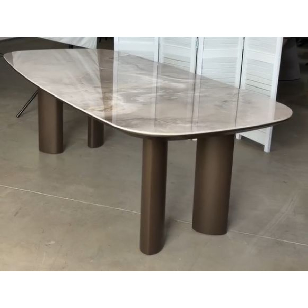 Стол ГАРДЕ (GARDE) 239 цвет Бежевый мрамор CA036, керамика / коричневый, ®DISAUR