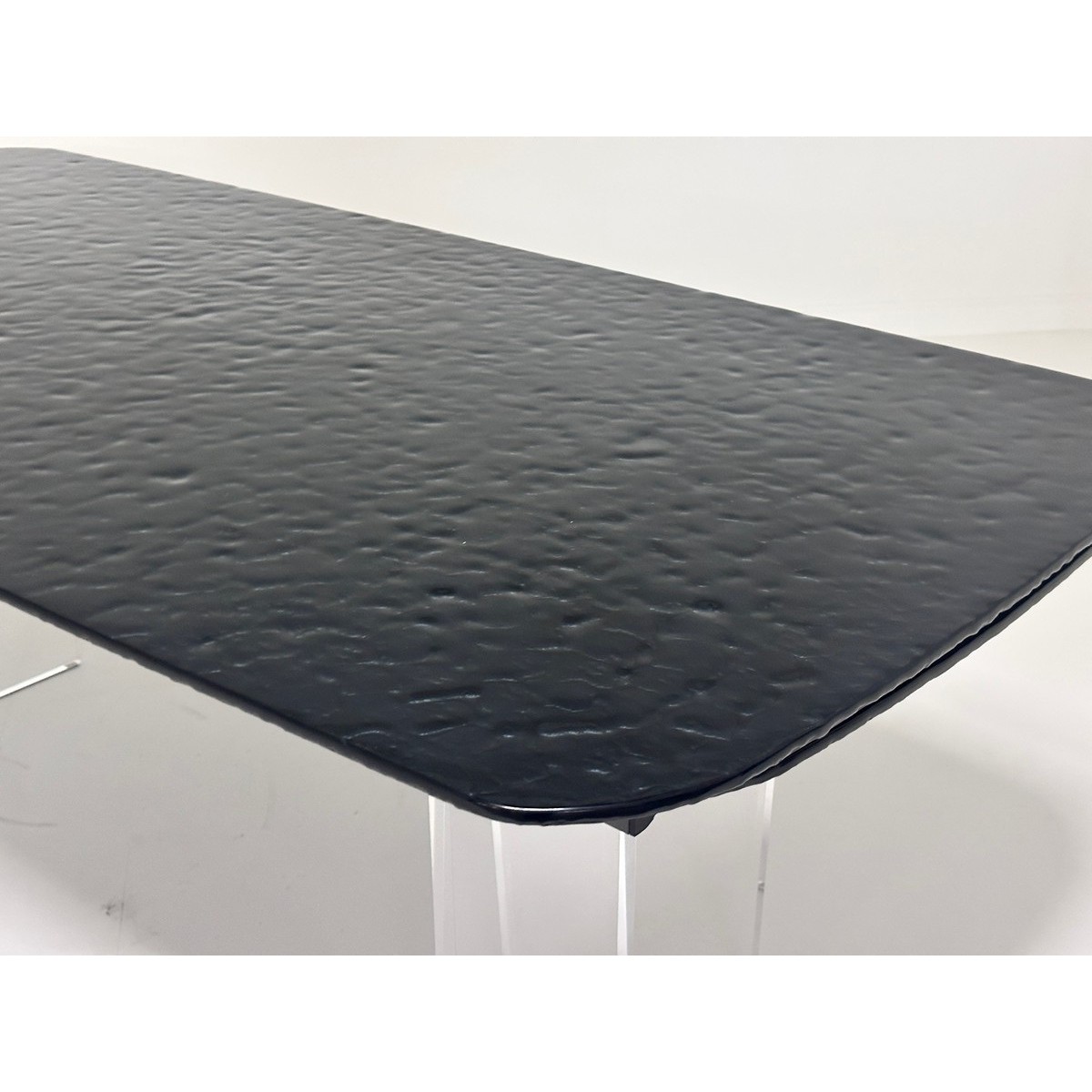 Стол ЛАУРИТЦ (LAURITS) 200 цвет ЧЕРНЫЙ (GREY), стекло BUBBLE / Прозрачный каркас ®DISAUR