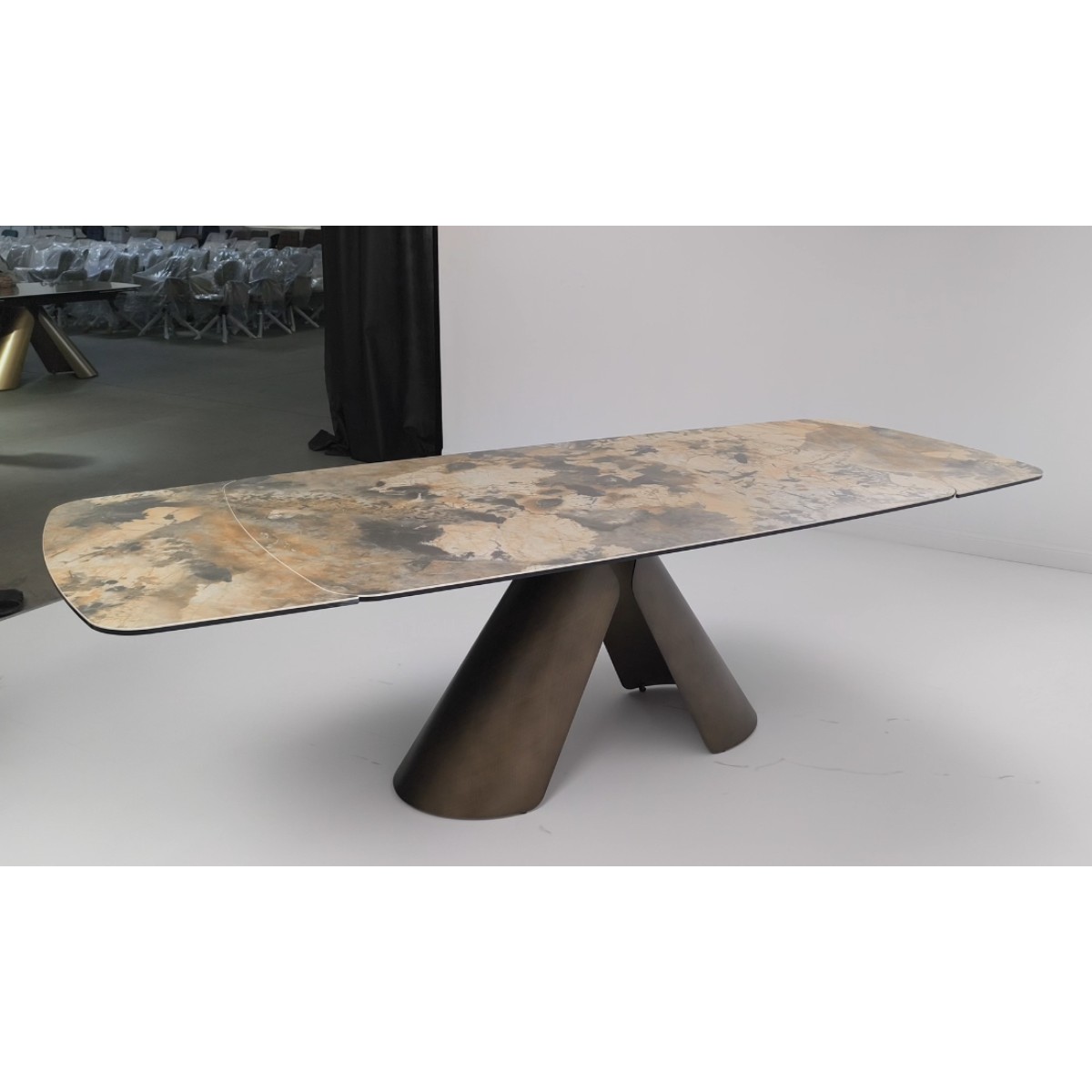 Стол КАЛЬДЕРОН (CALDERON) 180 цвет TL-137 Контрастный мрамор керамика/ МЕДНЫЙ БРАШИРОВАННЫЙ, ®DISAUR