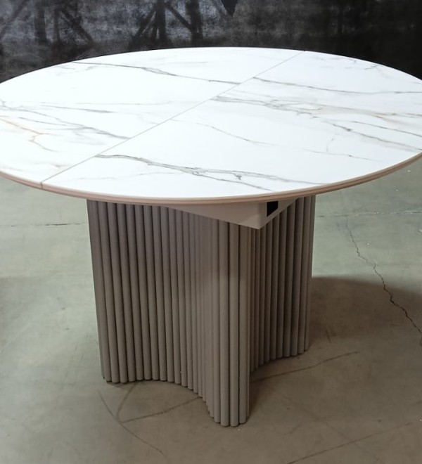 Стол АДАЖИО 115 КРУГЛЫЙ цвет МРАМОР (GILT WHITE), керамика / Латте каркас